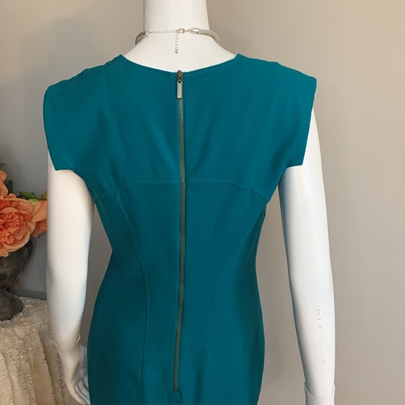 Gorgeous Teal Sleeveless Dress 4 - Picture 6 of 11
